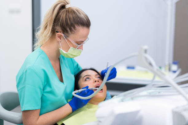 Best Emergency Dental Extractions in Oxford, MI